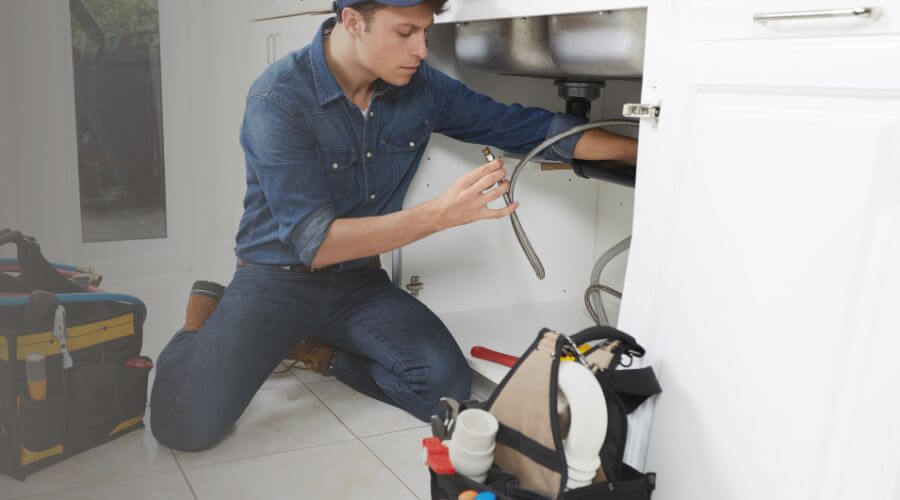 Local water heater installation in Topeka, KS